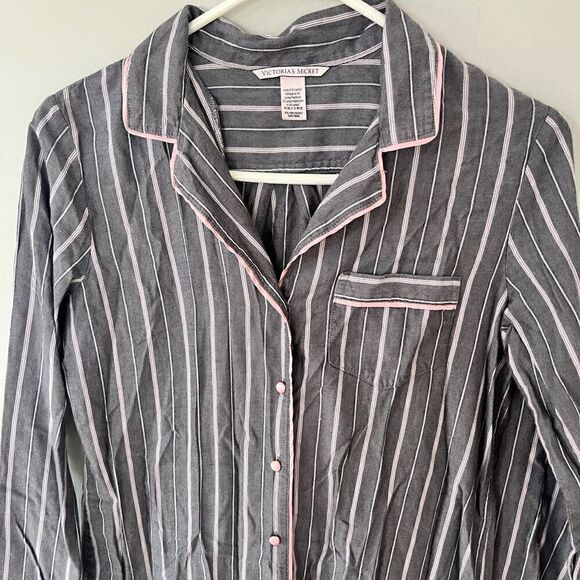 Victoria’s Secret gray, white and pink nightshirt - Picture 3 of 7